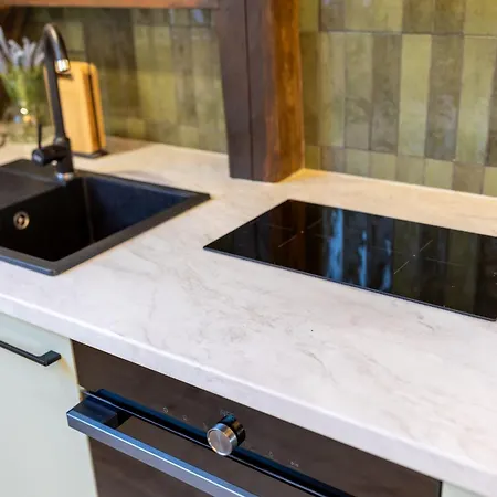 With Entresol Old Town *