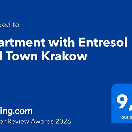 With Entresol Old Town